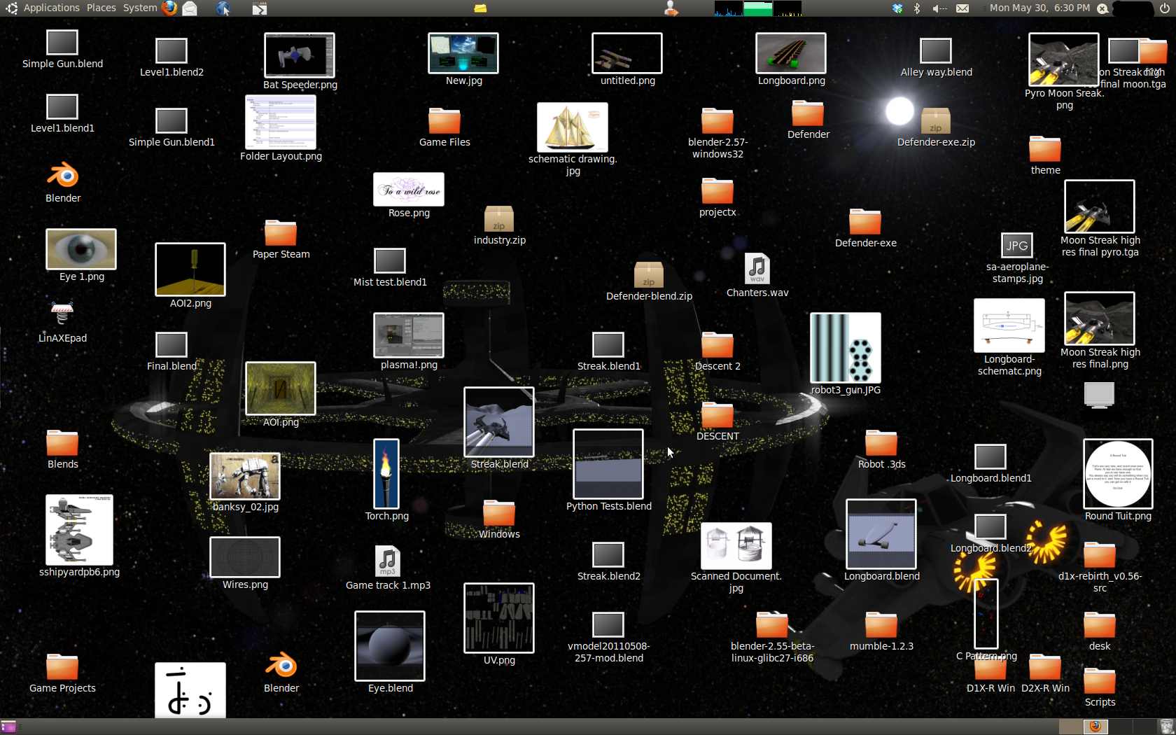 Messy desktop galore